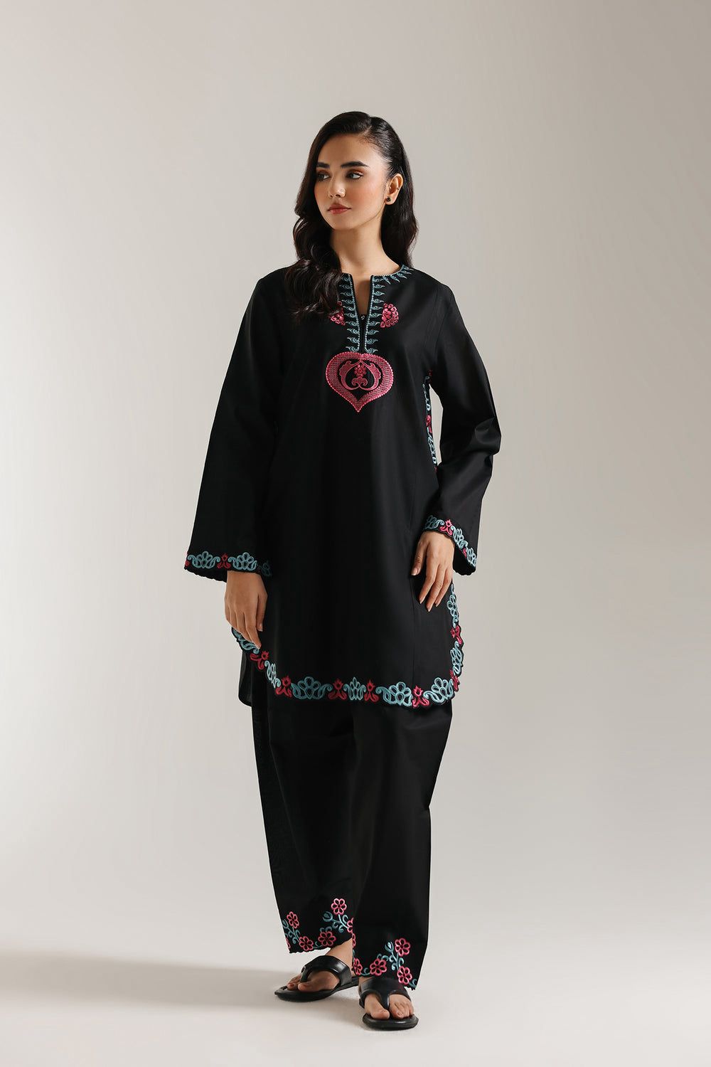 ETHNIC RTW E6112